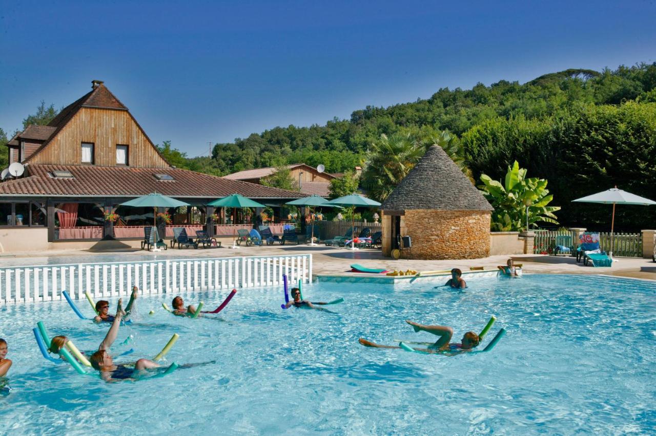 ホテルCamping Sunissim Le Moulin Du Roch 5 Stars By Locatour サルラ・ラ・カネダ エクステリア 写真